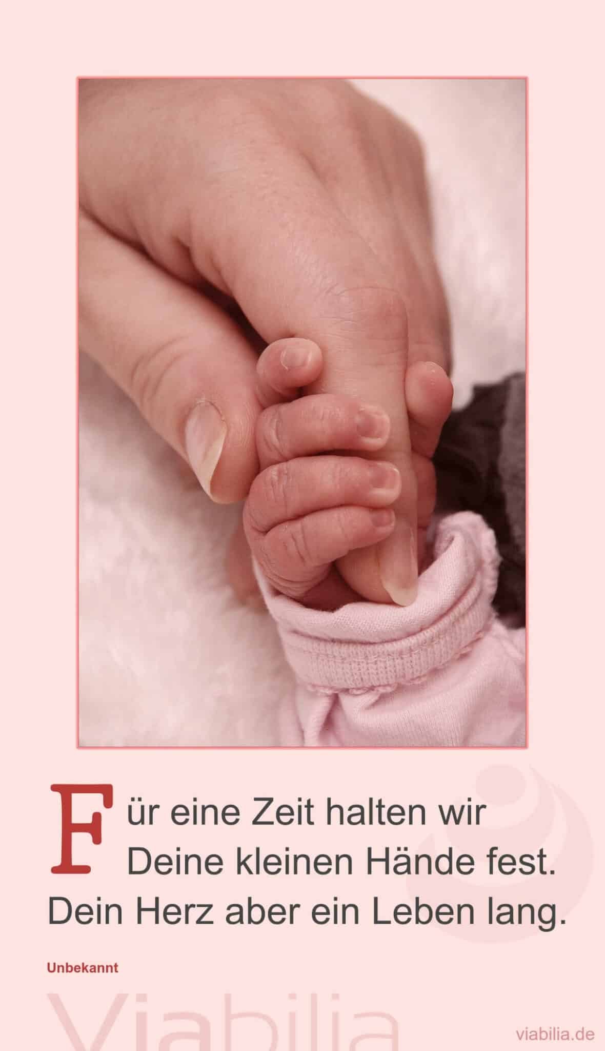 Kurzer Geburtsspruch: kleine Hände