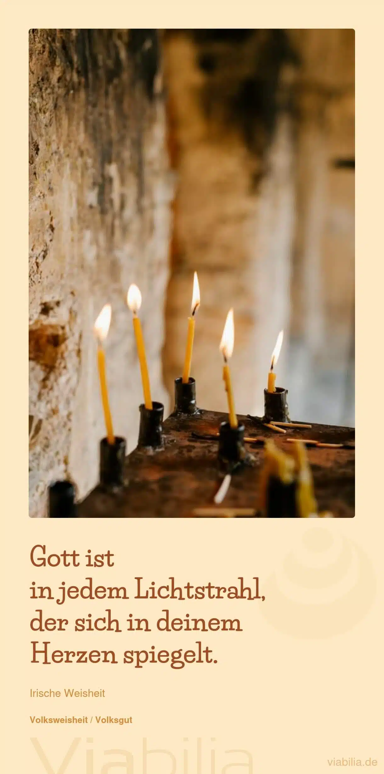 Irische Weisheit: Gott ist in Lichtstrahl