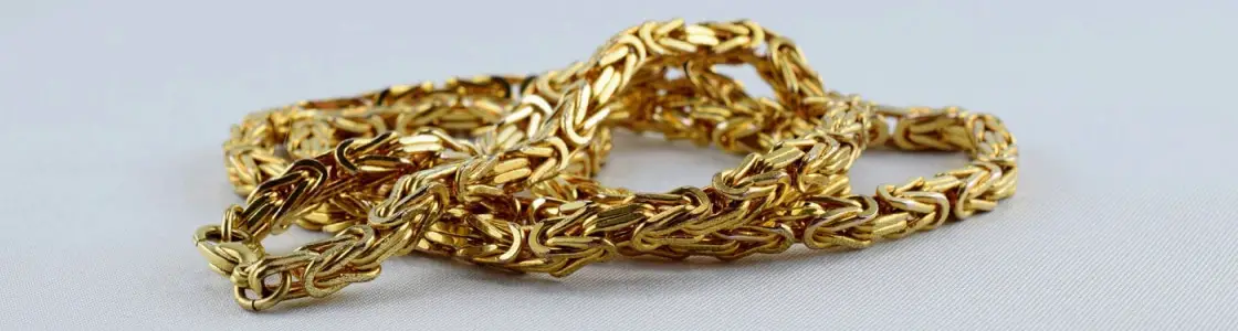 goldene Königskette