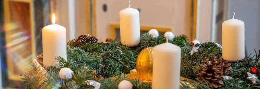 Weihnachtsparty-Deko: Adventskranz